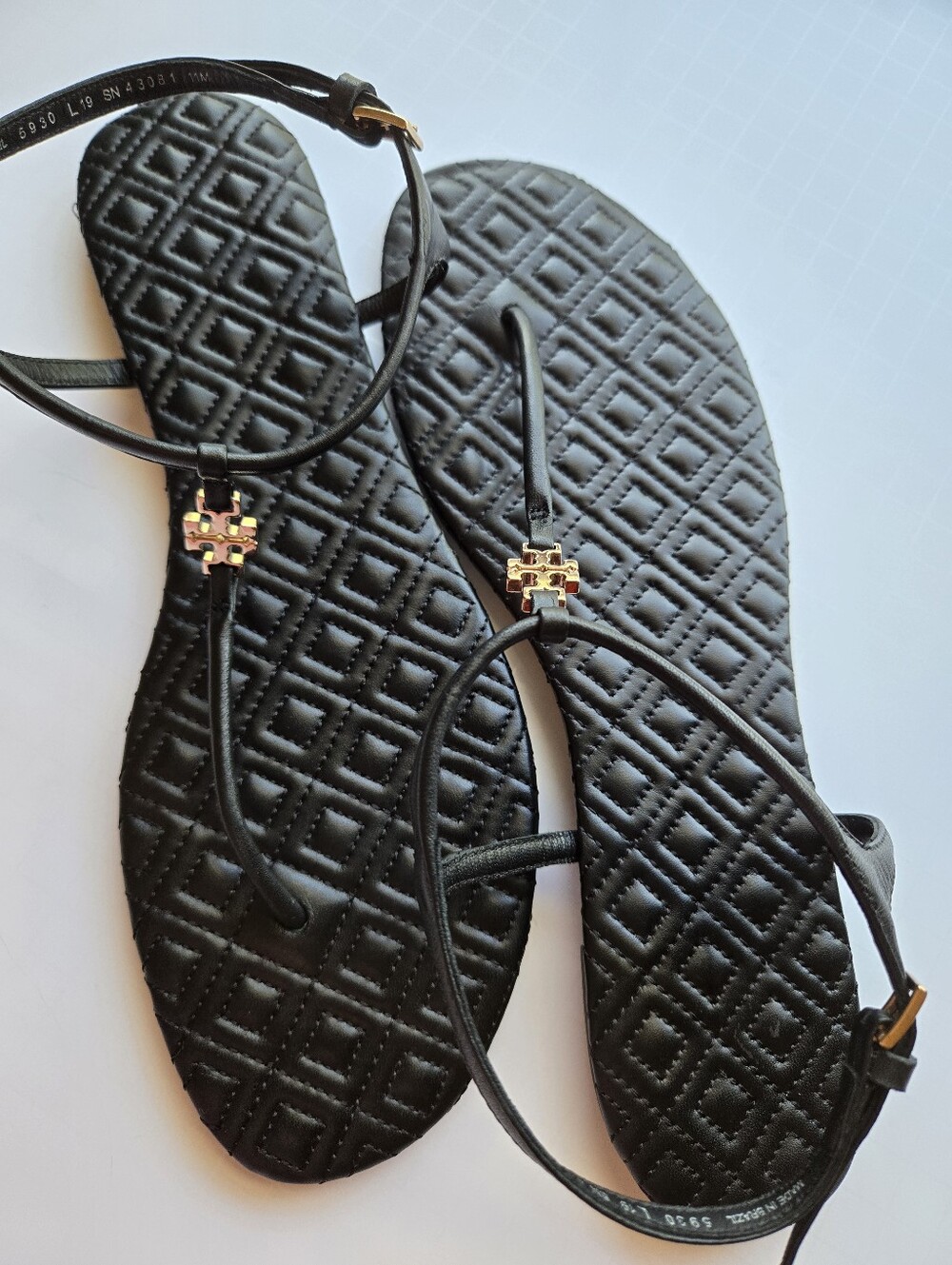 TORY BURCH Marion Quilted T-Strap Flat Sandals with Gold Logo Accent - Picture 5 of 13